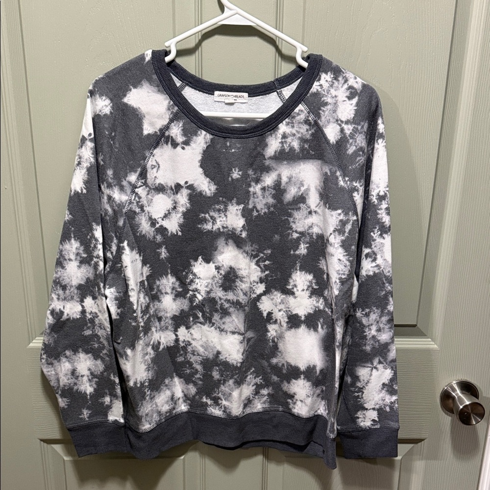 Grayson Threads Women's Black and White Tie-Dye Sweater
